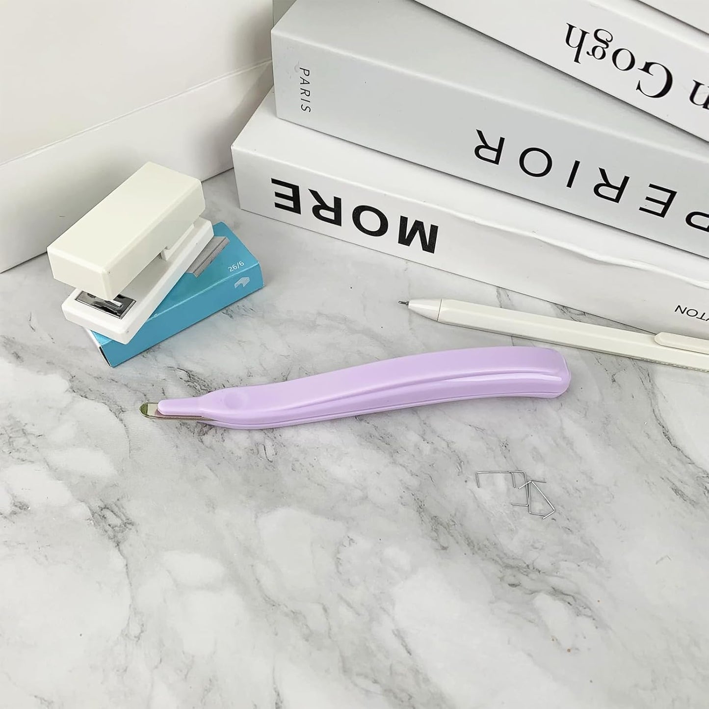 Professional Staple Remover Tool, Magnetic Tip Design Facilitates Collection of Staples, Staple Remover Stick for Home, School, and Office, Purple