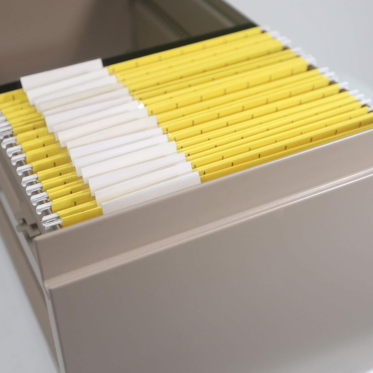 Smead Standard Hanging File Folders, 25 Count, Assorted Primaries, 1/5-Cut Adjustable Tabs, Letter Size (64059)