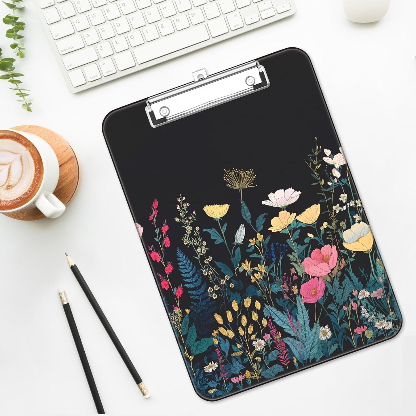 Plastic Cute Clipboard Low-Profile Metal Clip, A4 Letter Size 9 x 12.5 in, 8.5 x 11 Paper Clip Board for Teachers, Nurses, Classroom,Cute Black Cats