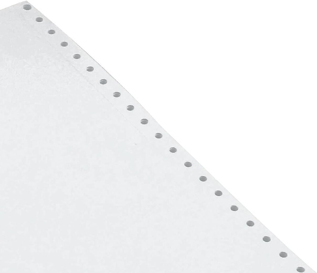 Staples 9.5" x 11" Carbonless Paper, 15 lbs., 100 Brightness, 1650/Carton