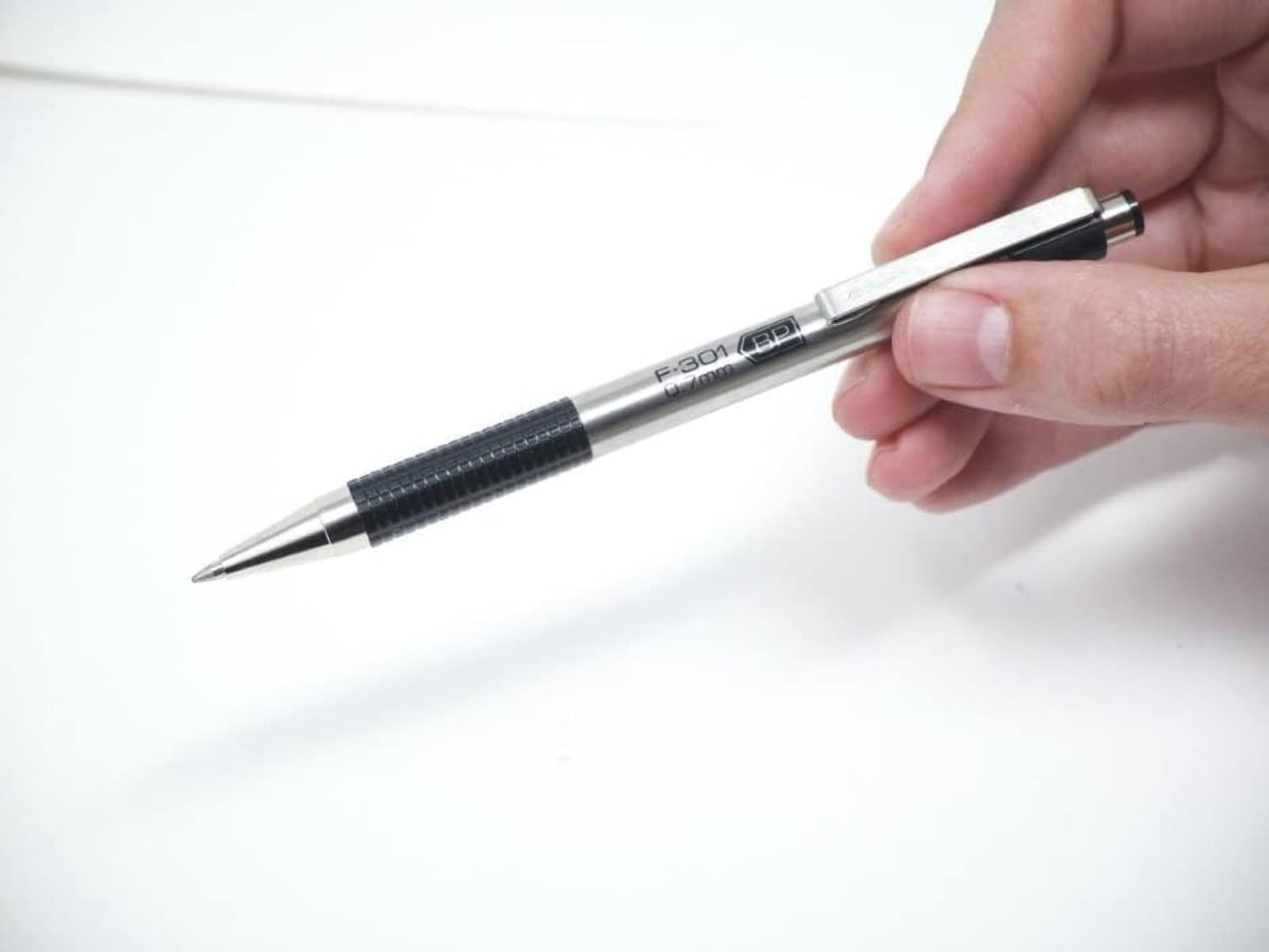 Zebra F-301 Retractable Ballpoint Pen with Stainless Steel Barrel 0.7mm Fine Point - Pack of 4; 2 Black & 2 Blue