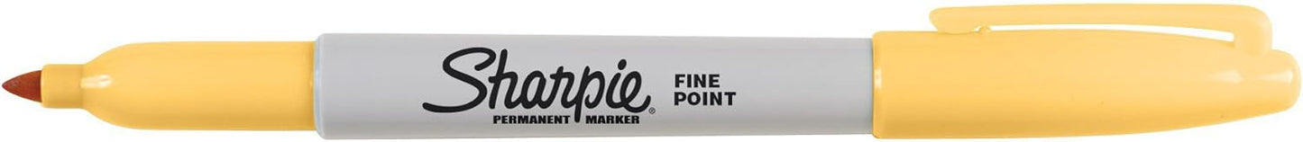 Sharpie Permanent Markers | Fine Point for Bold Details | BlackBlueRed and Green Ink Colours | 4 Marker Pens