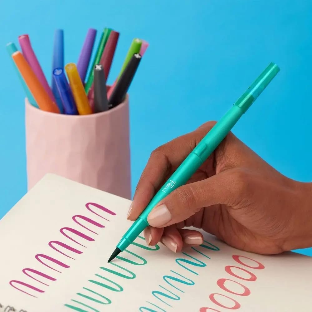 Paper Mate Flair Felt Tip Pens, 24 Vibrant Colors, Medium Point 0.7mm, 4 Unique Styles, No-Bleed Ink for Students and Teachers