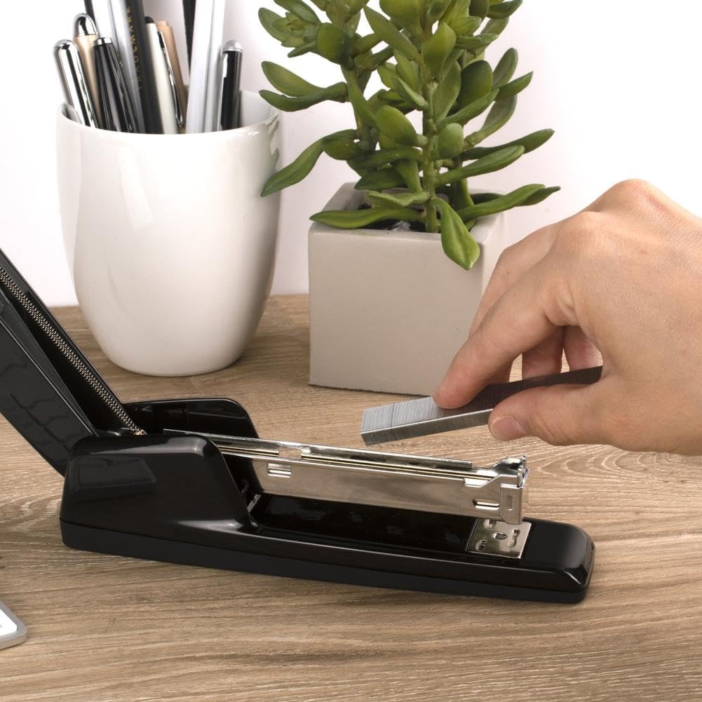 Swingline Stapler, 30 Sheet Capacity, 747 Business Stapler, Jam Free, Metal, Rio Red (74736)