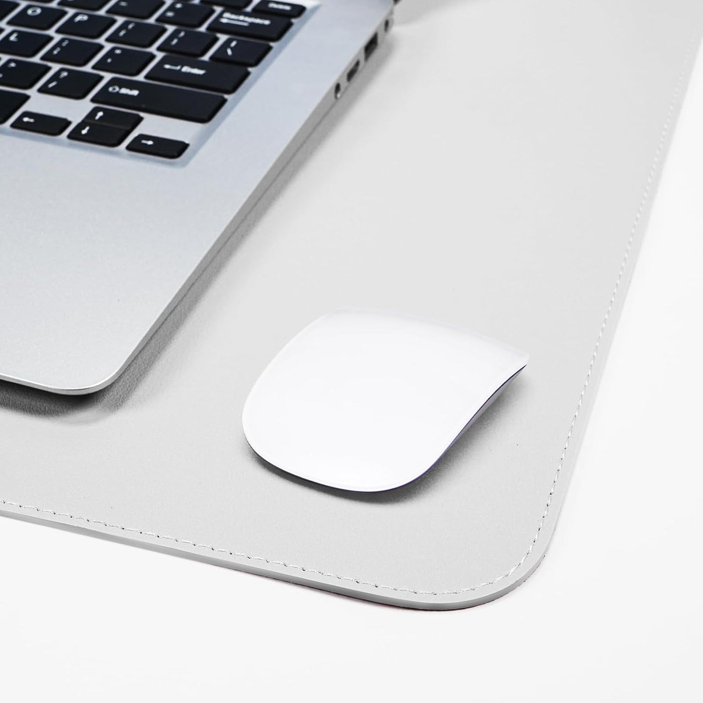 Large Desk Mat 47.2" x 17" Leather Desk Pad Protector with Natural Cork & PU Leather, Non-Slip Office Desk Mat, Large Mouse Pad, Waterproof Desk Blotter pad for Office&Home(Black)