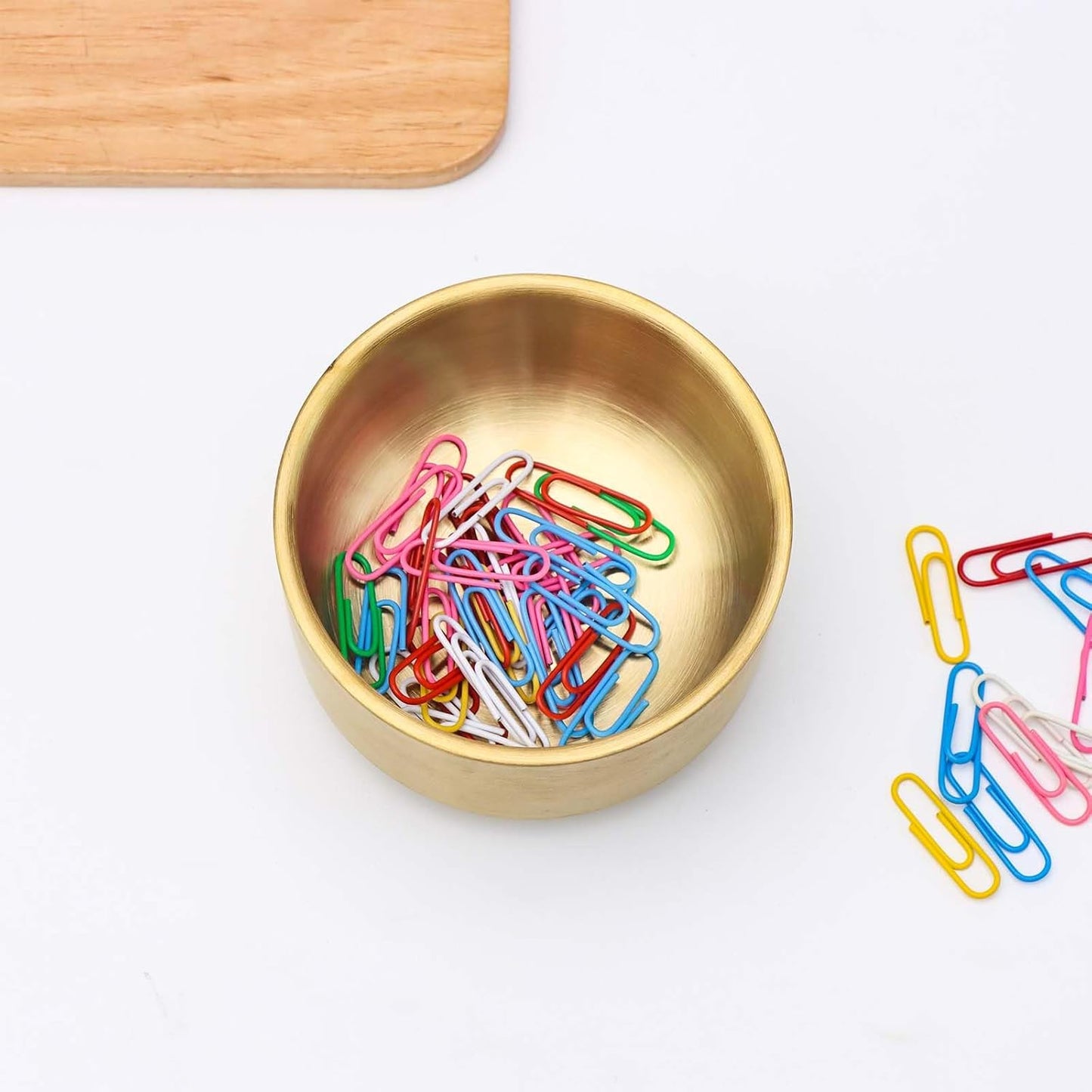 NatSumeBasics Gold Paper Clip Holder Cute Paper Clips Holder Round PaperClips Dispenser Elegant Desk Organizer Accessories Supplies (Gold)