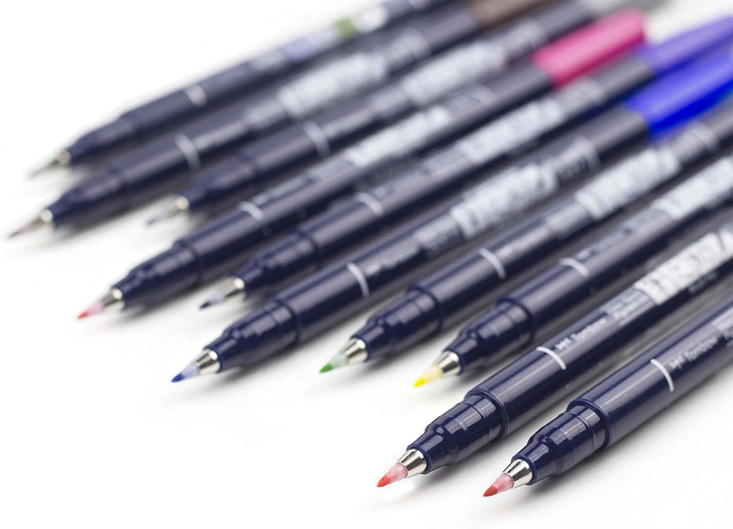 Tombow 62038 Fudenosuke Brush Pen, 2-Pack. Soft and Hard Tip Fudenosuke Brush Pens for Calligraphy and Art Drawings