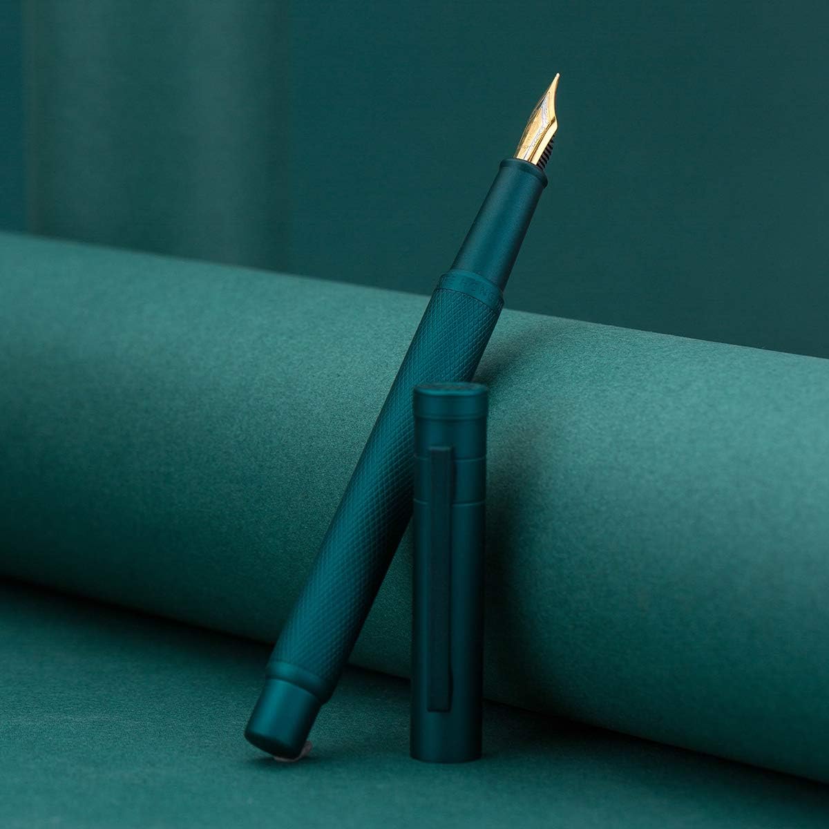 Hongdian Matte Black Forest Rollerball Pen with Schmidt Black Ink Refill, Classic Design with Metal Case for Business Signature