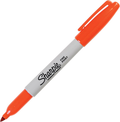 Sharpie Permanent Markers | Fine Point for Bold Details | BlackBlueRed and Green Ink Colours | 4 Marker Pens