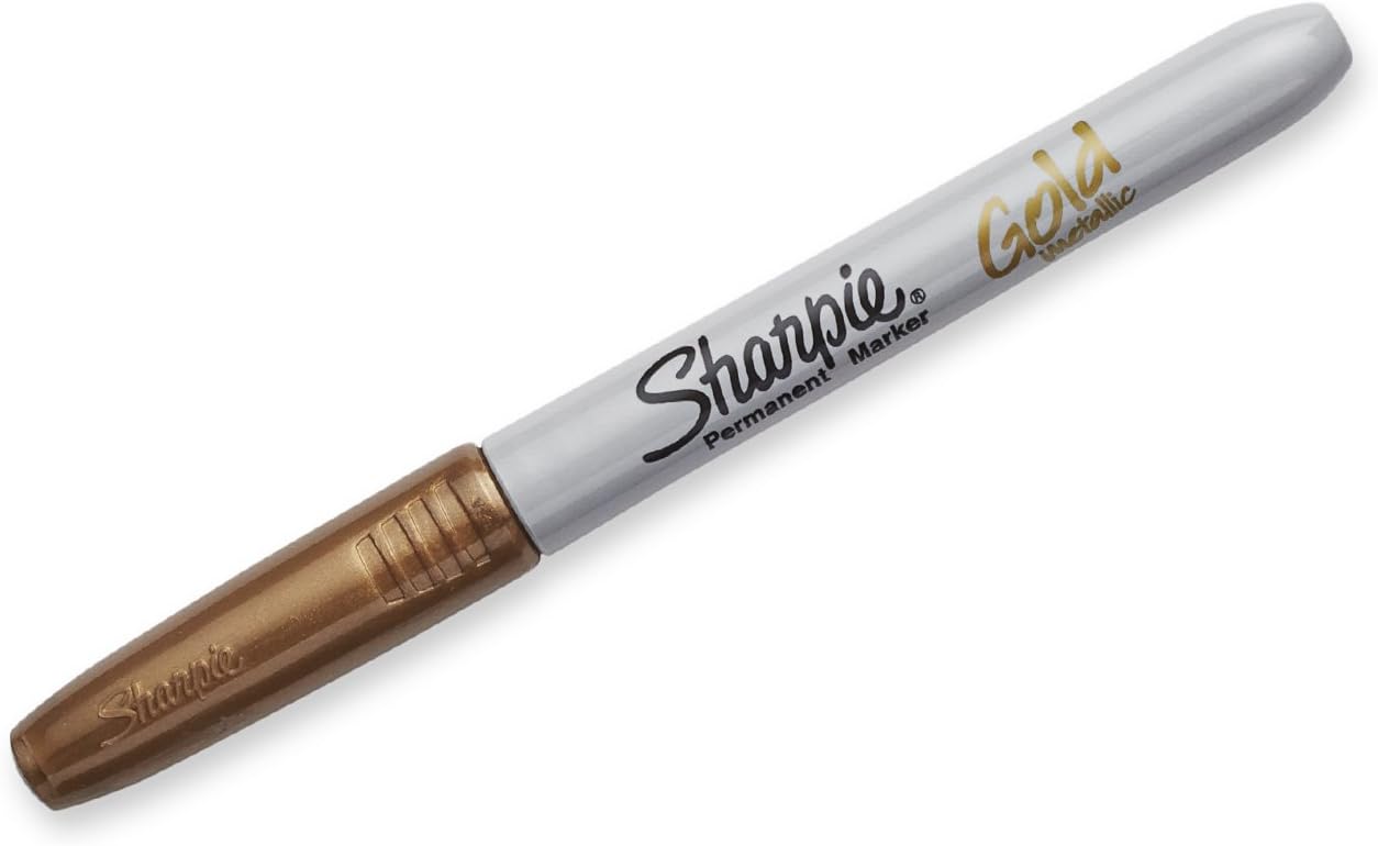 Sharpie Metallic Permanent Markers | Fine Point for Bold Details | Gold | 1 Marker Pen