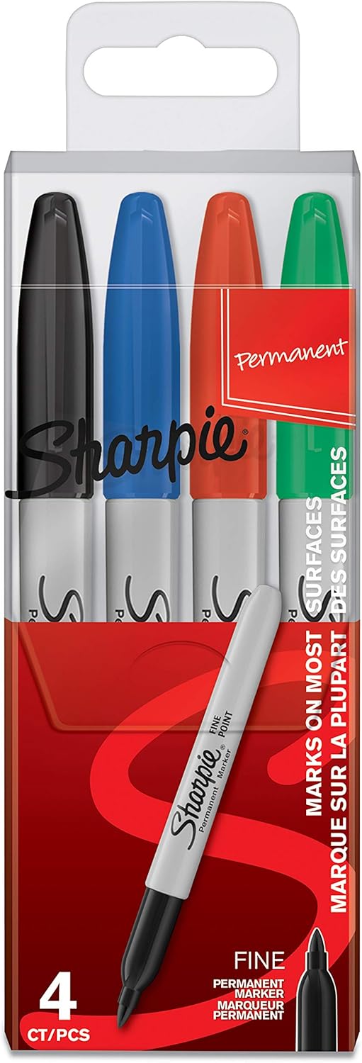 Sharpie Permanent Markers | Fine Point for Bold Details | BlackBlueRed and Green Ink Colours | 4 Marker Pens