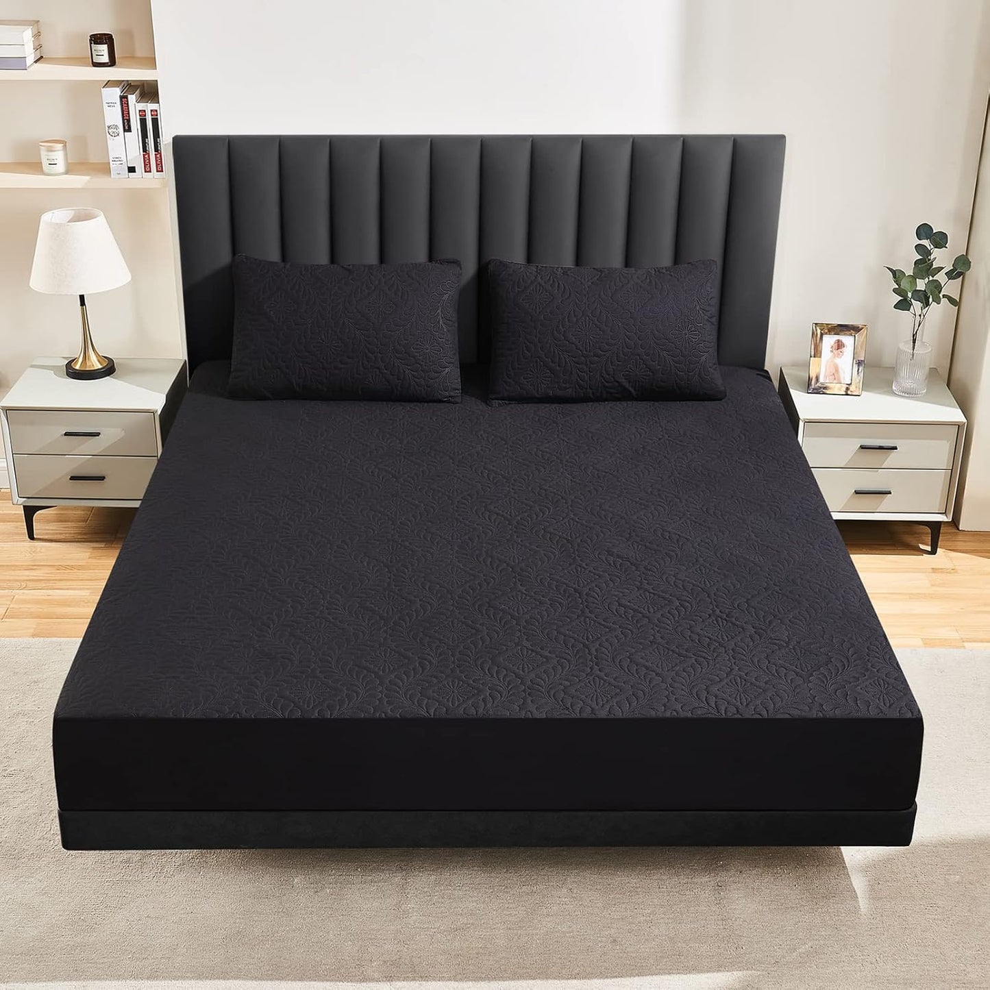 Sufdari Mattress Protector,Waterproof 18" Deep Pocket Mattress Cover Fitted Sheet Style with Elastic Rubber Band,Washable and Easy Care-Black,Queen