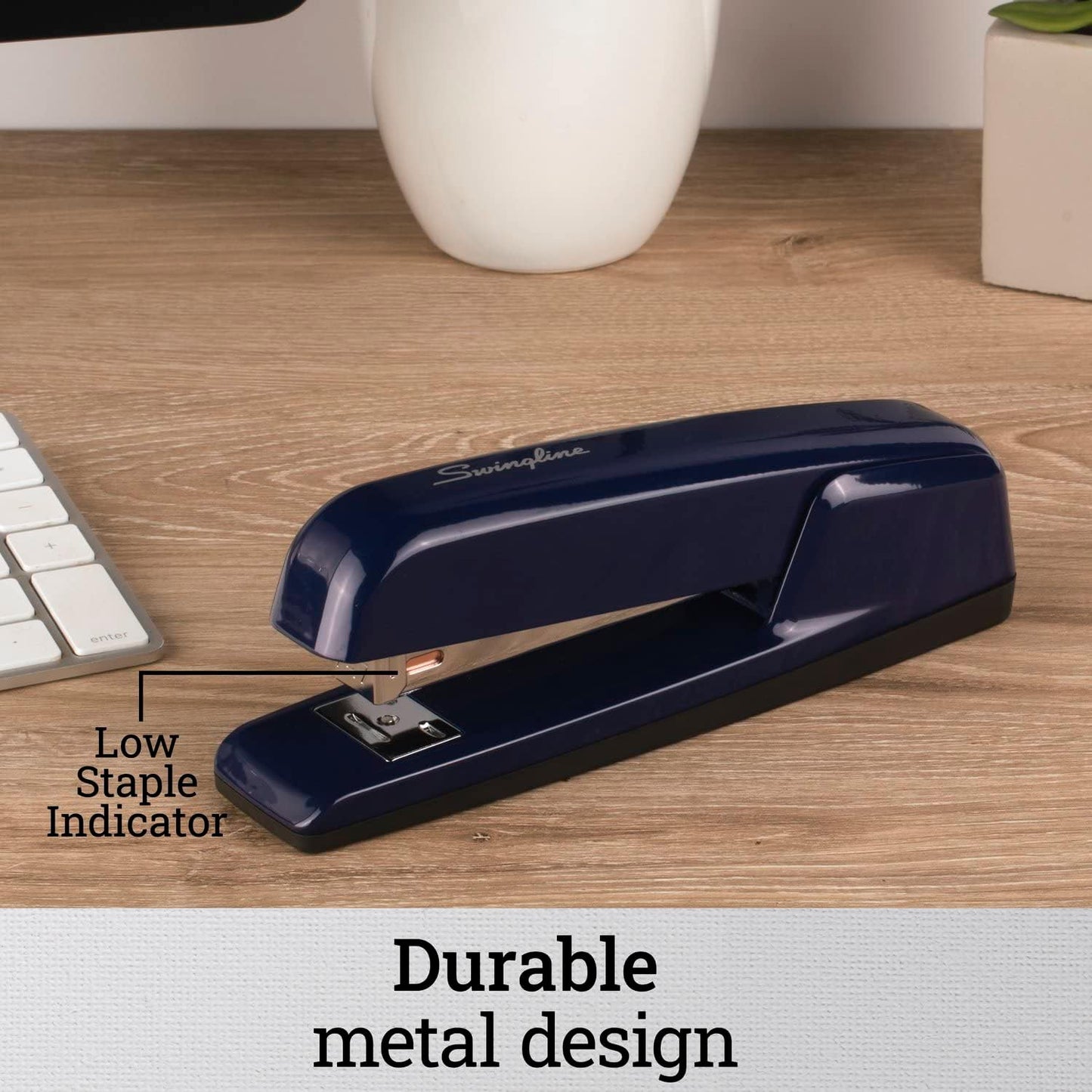 Swingline Stapler, 30 Sheet Capacity, 747 Business Stapler, Jam Free, Metal, Rio Red (74736)