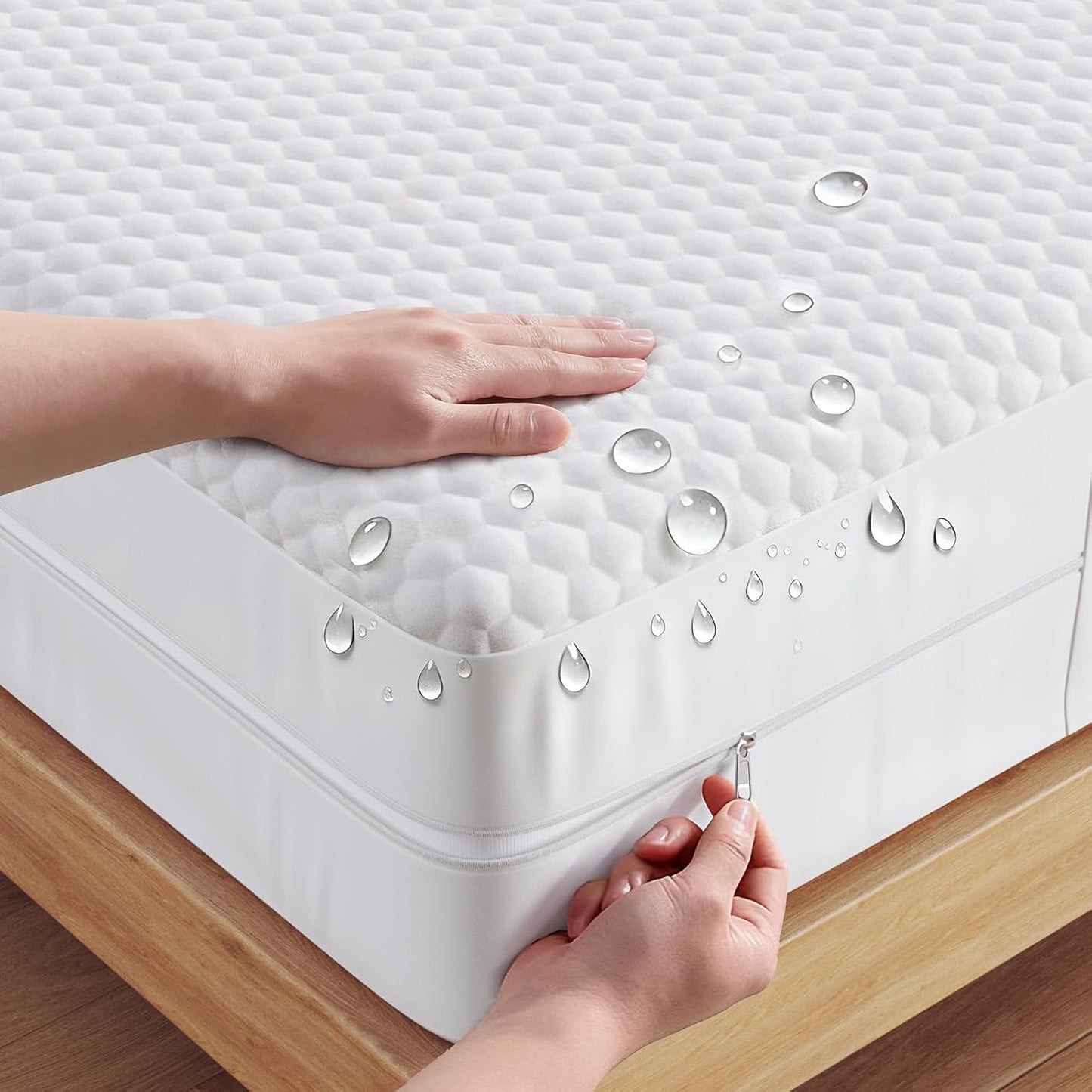 OhGeni 100% Waterproof Queen Size Mattress Protector,Soft Mattress Pad, Cooling Breathable Fitted Sheets,Washable Bed Cover,Non-Slip Deep Pocket,Noiseless for Bedroom