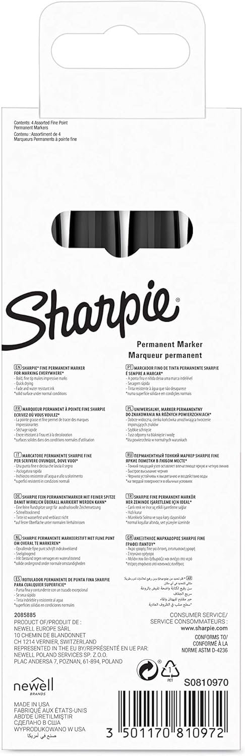 Sharpie Permanent Markers | Fine Point for Bold Details | BlackBlueRed and Green Ink Colours | 4 Marker Pens
