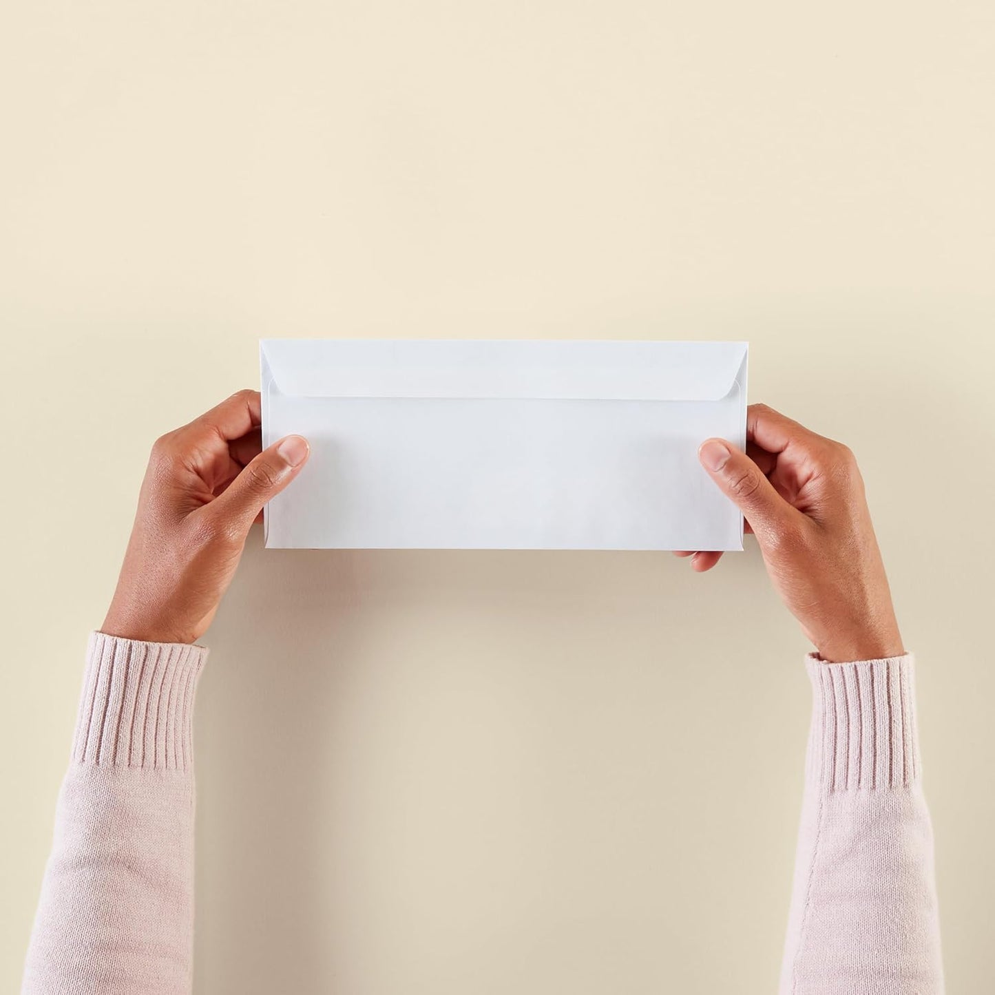 Amazon Basics #10 Security-Tinted Self-Seal Business Envelopes with Left Window for Invoices and Documents, White, 500-Pack