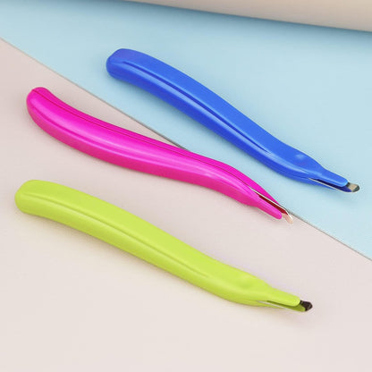 ZZTX 3 PCS Professional Magnetic Staple Remover Puller Staples Remover Staple Removal Tool for School Office Home(Blue, Rose, Green)