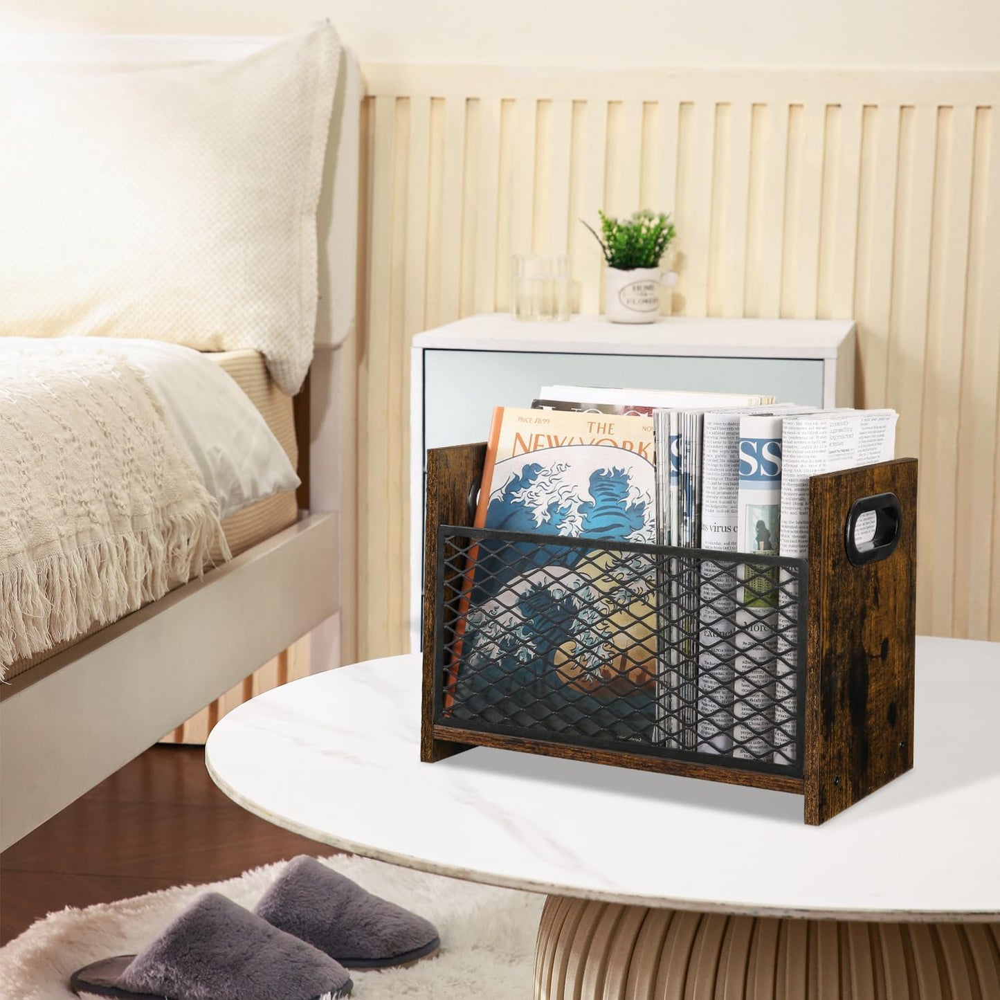YINMIT Magazine Holder, Magazine Rack Floor, Magazine Storage Basket, File Holder Organizer, Folder Organizer for Magazines, Books, Newspapers, Tablets (Medium)