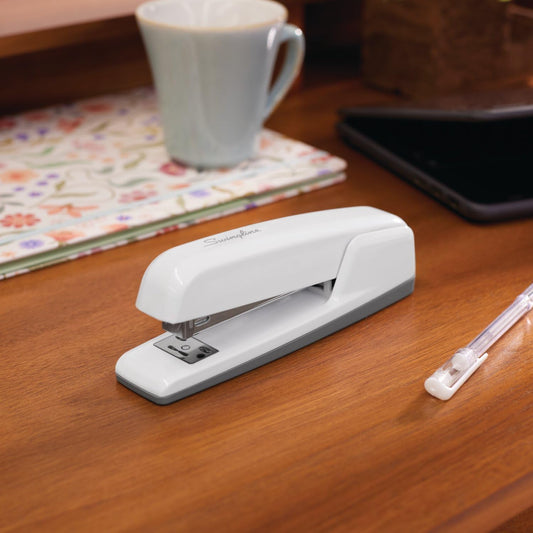 Swingline Stapler, 30 Sheet Capacity, 747 Business Stapler, Jam Free, Metal, Rio Red (74736)