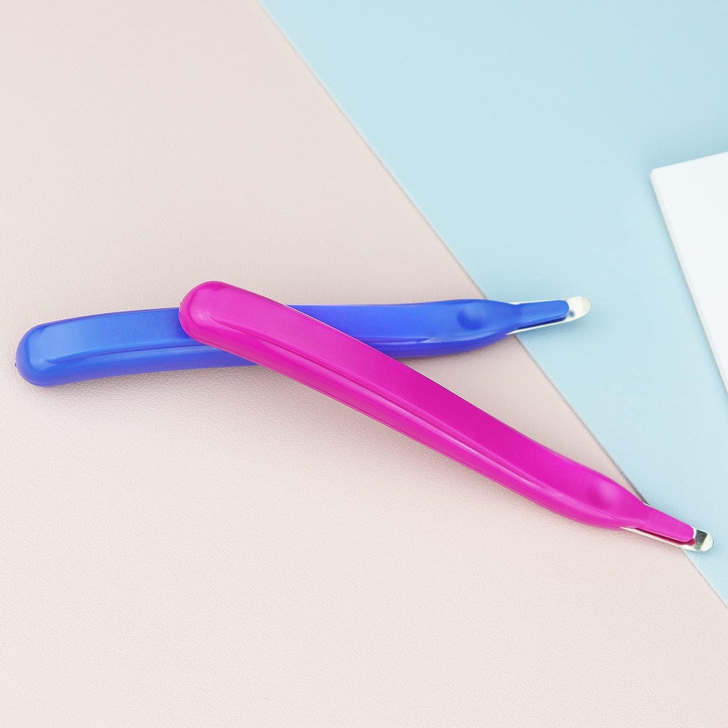 ZZTX 3 PCS Professional Magnetic Staple Remover Puller Staples Remover Staple Removal Tool for School Office Home(Blue, Rose, Green)