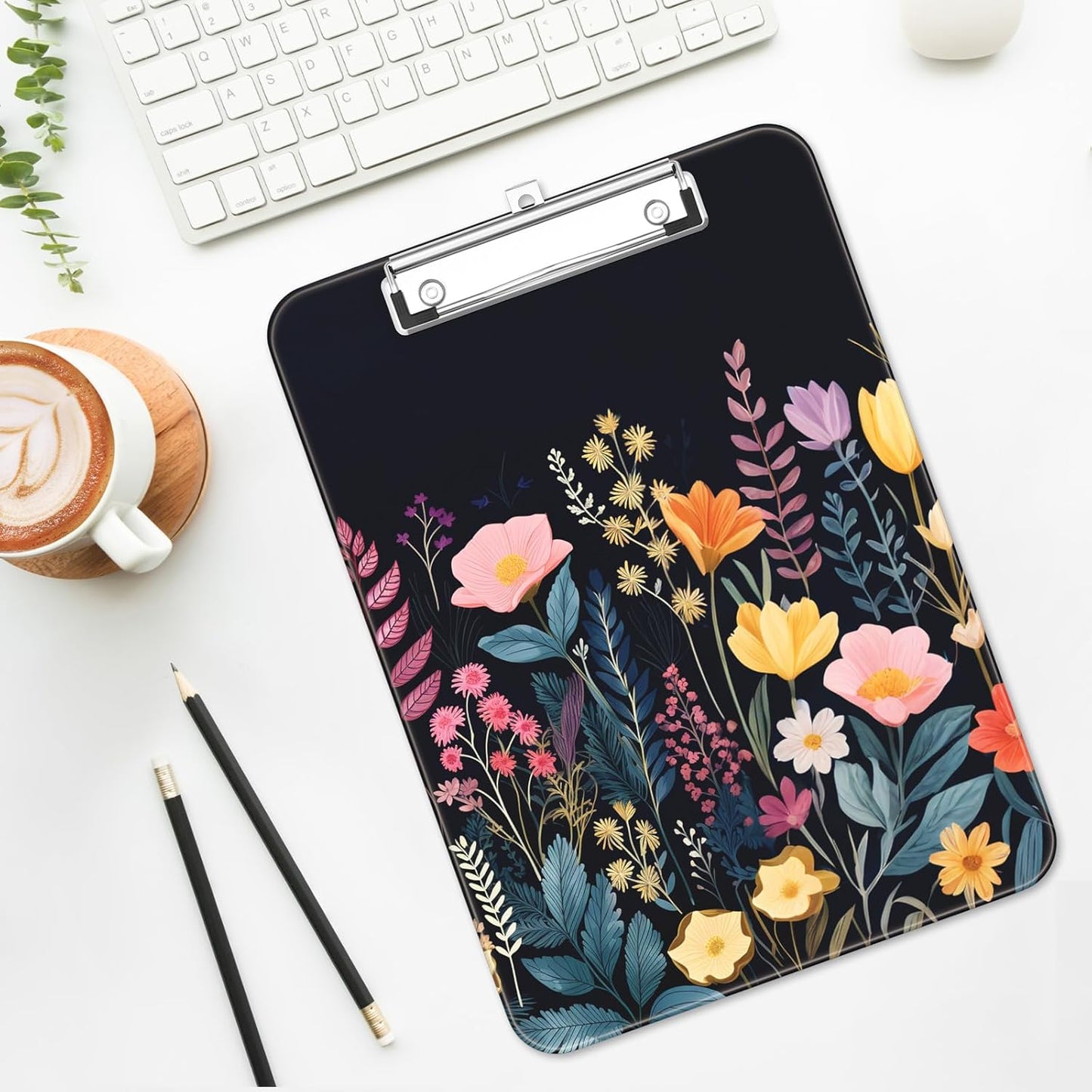 Plastic Cute Clipboard Low-Profile Metal Clip, A4 Letter Size 9 x 12.5 in, 8.5 x 11 Paper Clip Board for Teachers, Nurses, Classroom,Cute Black Cats