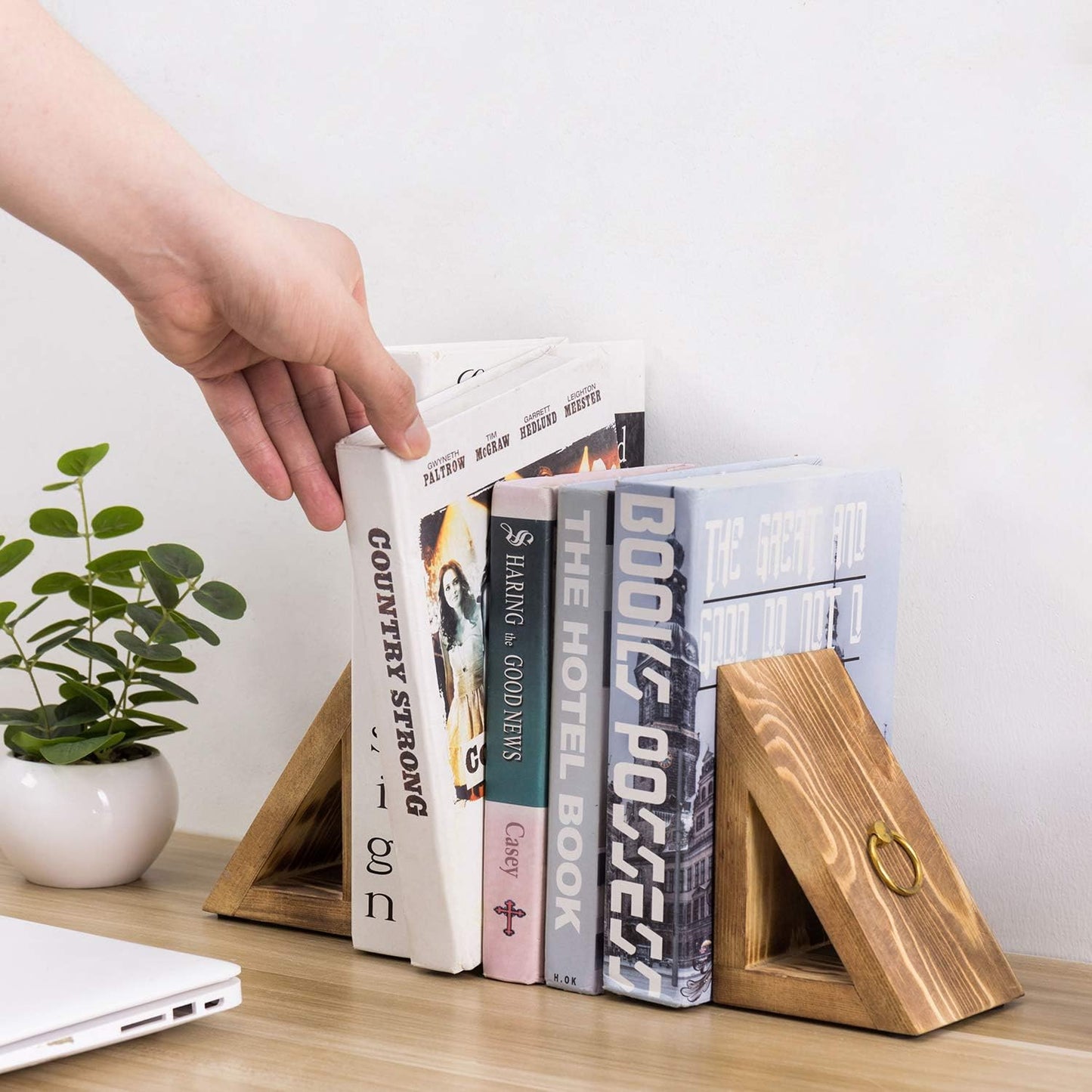 MyGift Brass Wood Decorative Bookends Triangular Design, Office Desk Wooden Book Ends, Book Stand for Shelves with Tone Ring Accent, Rustic Burnt