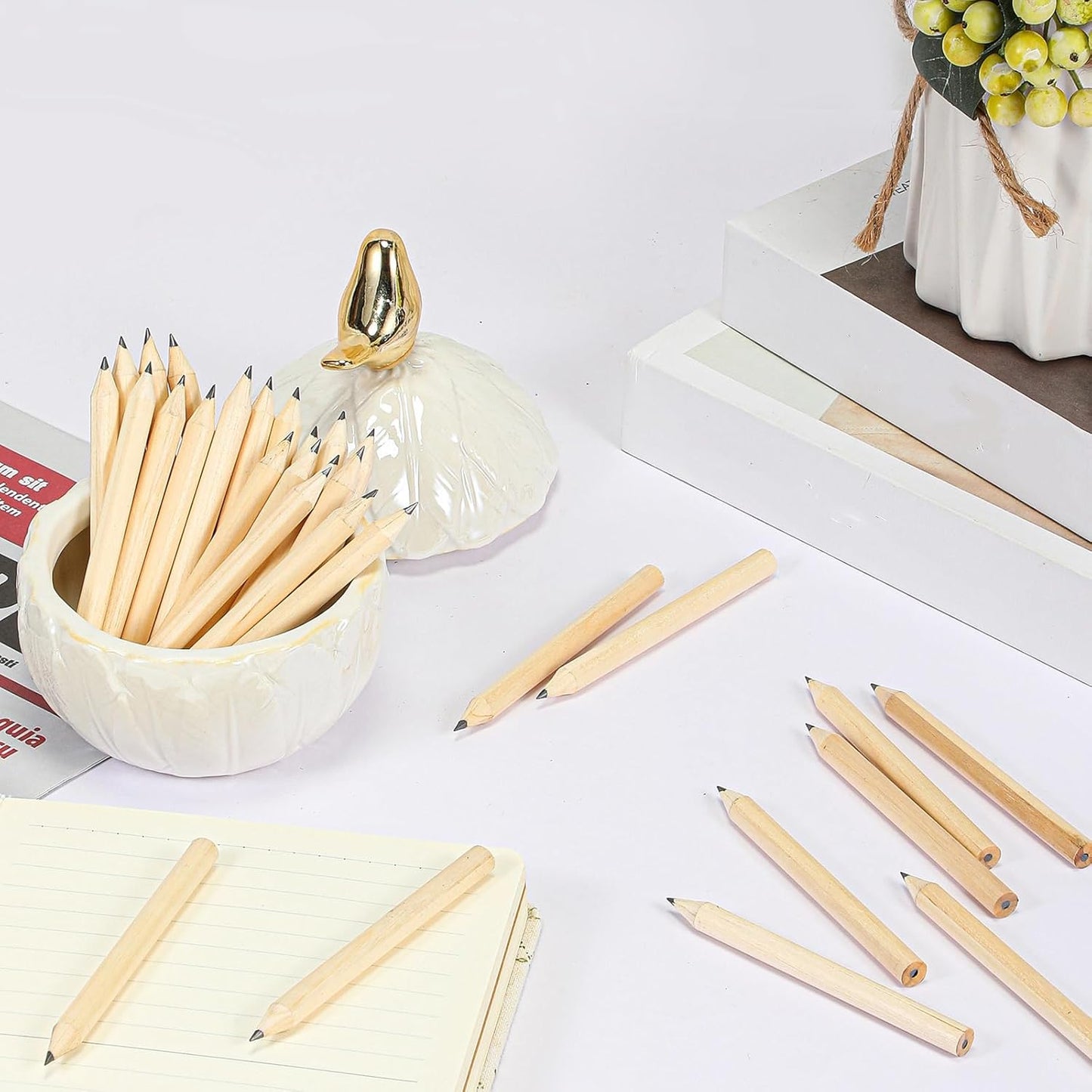 Fuutreo 200 Pcs Golf Pencils Bulk 2 HB 3.5 Inch Mini Half Pencils Pre Sharpened Natural Wooden Pencil for Office Employee Volunteer Teacher Students Graduation Party Favors