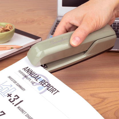 Swingline Stapler, 30 Sheet Capacity, 747 Business Stapler, Jam Free, Metal, Rio Red (74736)