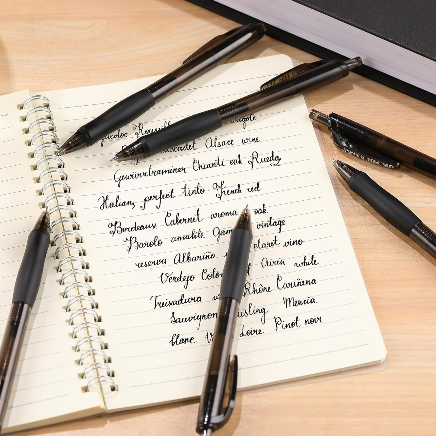 USUAL Gel Pens 0.5 mm,12 Pack Retractable Black Ink Pen Fine Point Rollerball Pens,Quick Dry Smooth Writing,No Bleed for Journaling Note Taking, Home School Office Supplies