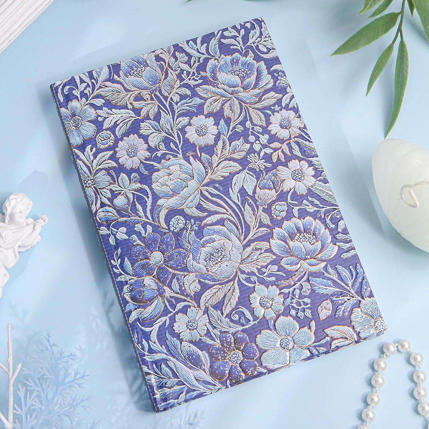 Hardcover Lined Journal - 224 Pages 100GSM Thick Paper A5 Notebook with Gilded Edges, Elegant Blue Damask Floral Pattern, Classic Aesthetic Diary for Women