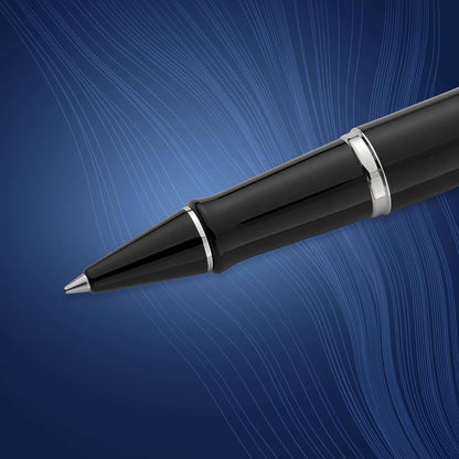 Waterman Expert Rollerball Pen, Gloss Black with 23k Gold Trim, Fine Point, Black Ink, Luxury Pen in Gift Box, Great Gift for Coworker