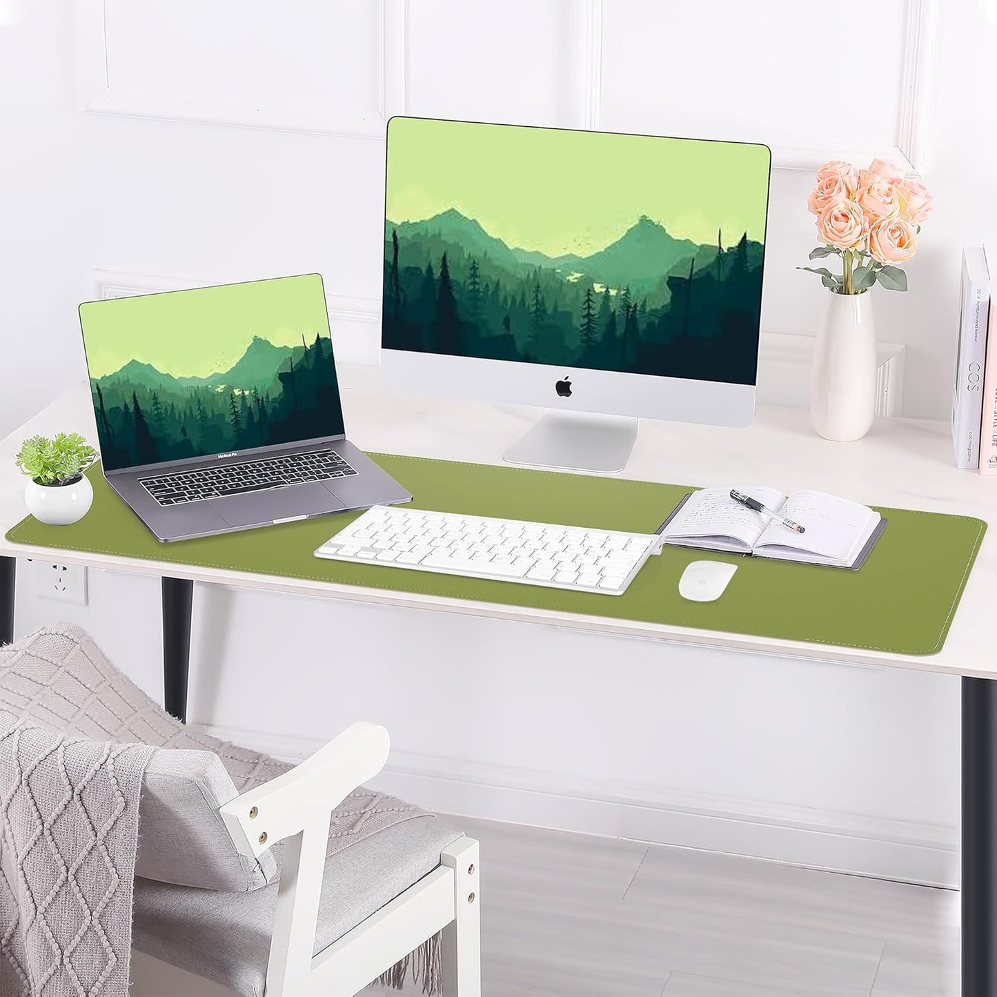 Large Desk Mat 47.2" x 17" Leather Desk Pad Protector with Natural Cork & PU Leather, Non-Slip Office Desk Mat, Large Mouse Pad, Waterproof Desk Blotter pad for Office&Home(Black)