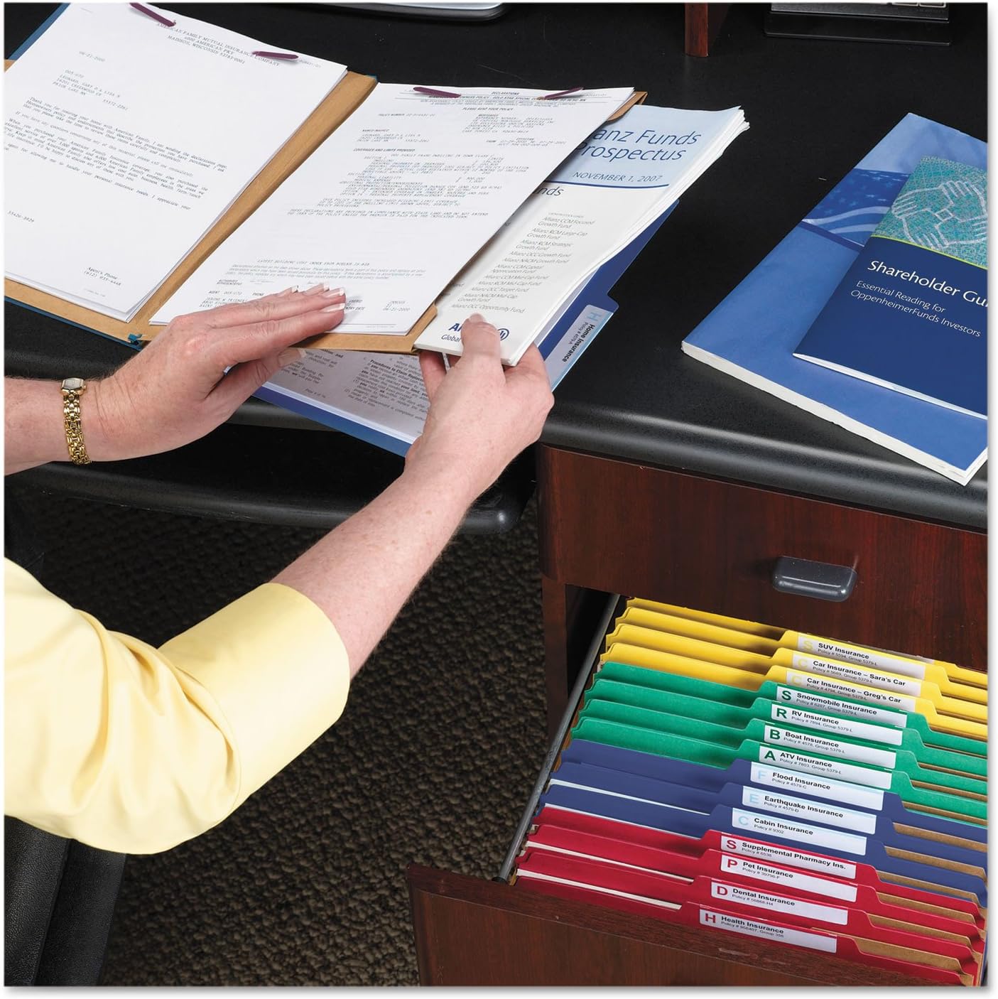Smead Pressboard Classification File Folder with SafeSHIELD Fasteners, 2 Pocket Dividers, 2" Expansion, Legal Size, Yellow, 10 per Box (19084)