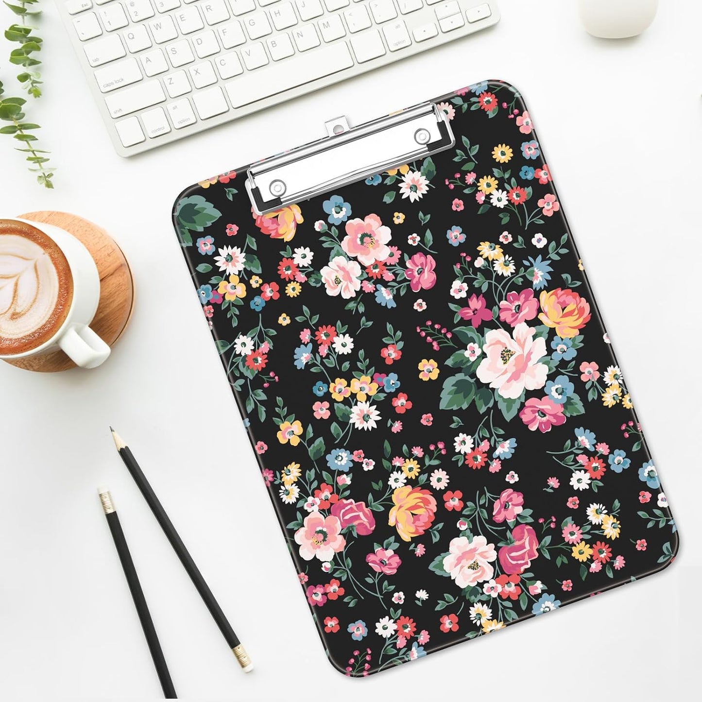 Plastic Cute Clipboard Low-Profile Metal Clip, A4 Letter Size 9 x 12.5 in, 8.5 x 11 Paper Clip Board for Teachers, Nurses, Classroom,Cute Black Cats