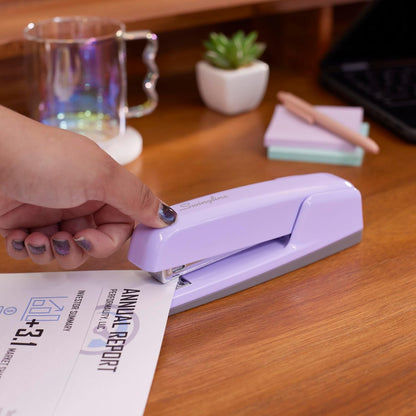 Swingline Stapler, 30 Sheet Capacity, 747 Business Stapler, Jam Free, Metal, Rio Red (74736)