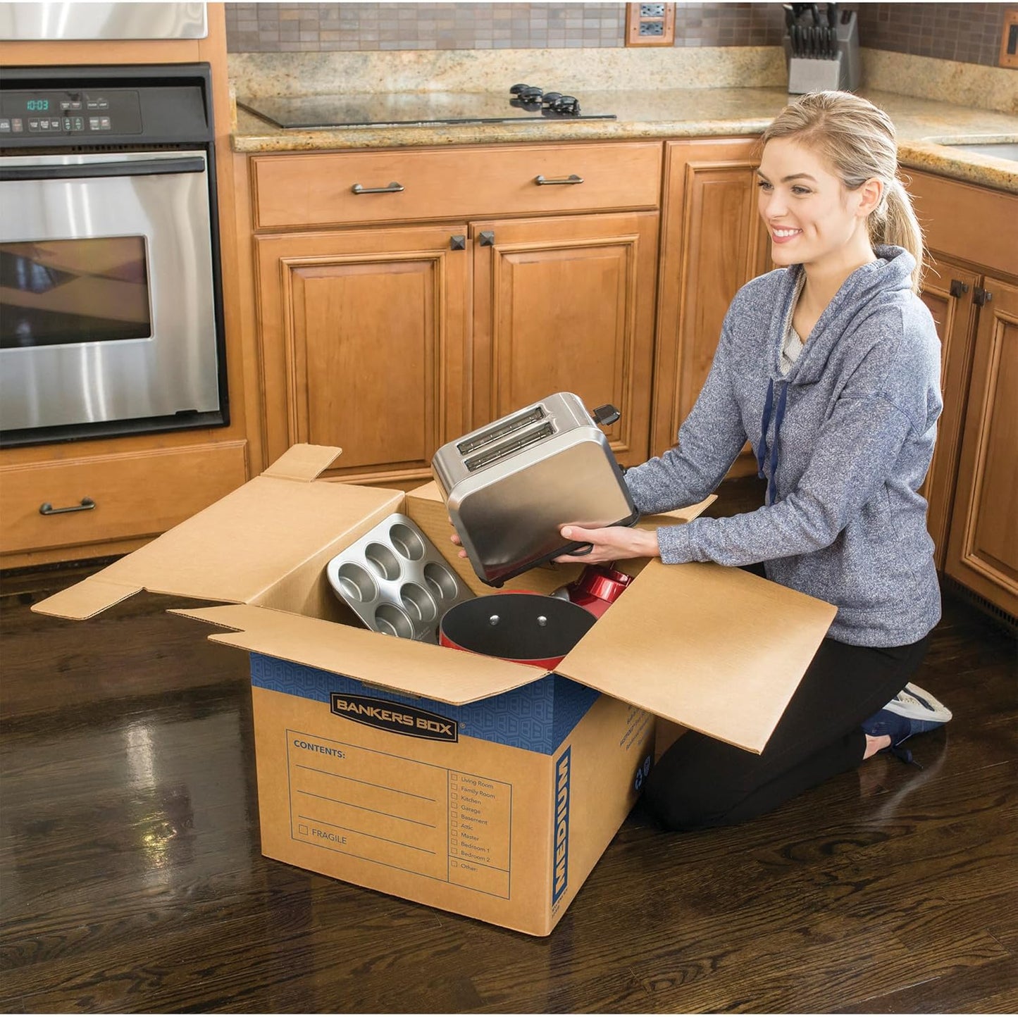 Bankers Box Large Prime Moving Box 6 Pack, Reinforced Handles, Tape-Free Assembly, Attached Lid, 18-in x 18-in x 24-in (0062904)