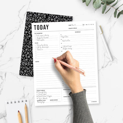 Daily Planner Notepad 2pk, 50 Sheets Tear Off, 8.5" x 11" To Do List Notebook with Hourly Schedule Task Planner