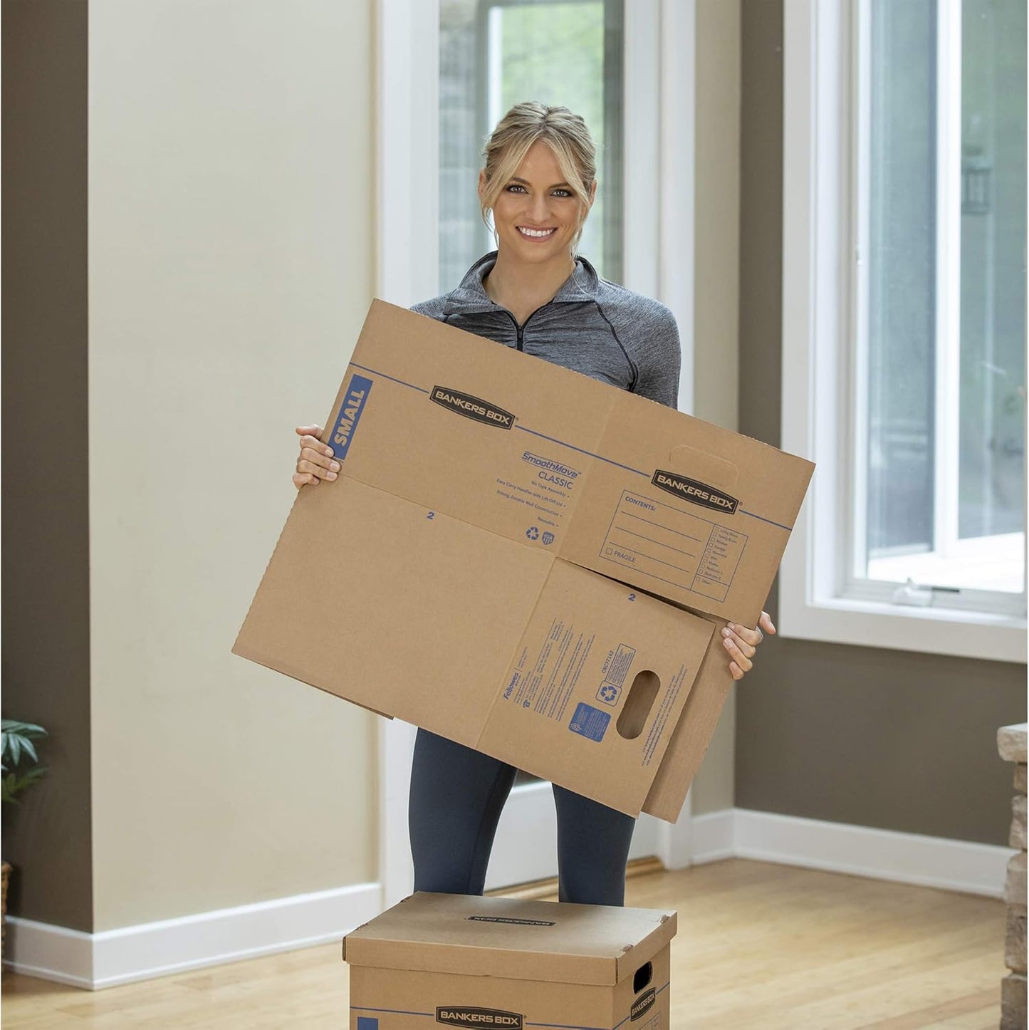 Bankers Box Small Classic Moving Box, 10-Pack, Reinforced Handles, Tape-Free Assembly, 15 x 12 x 10 Inches (7714901)