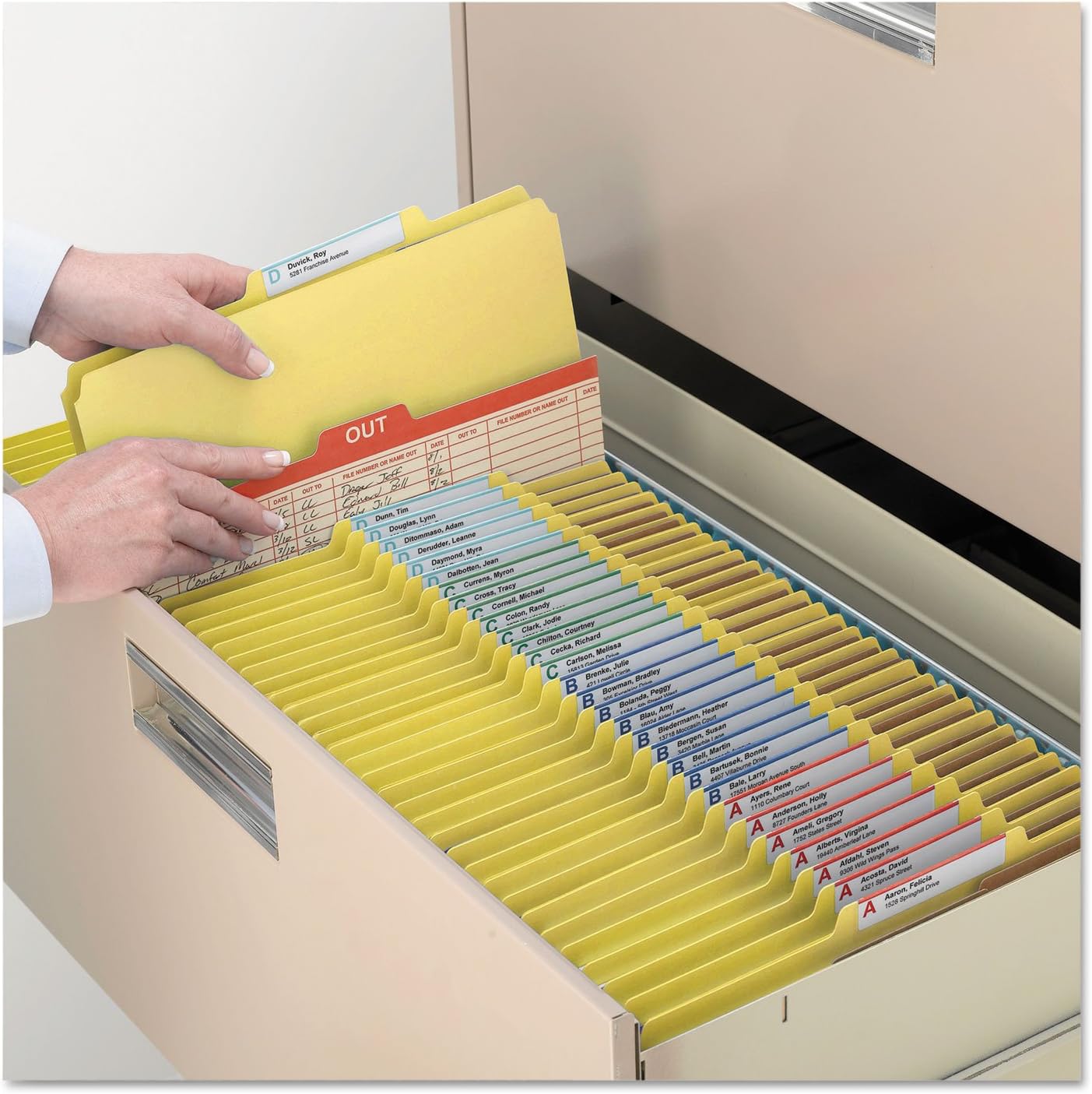 Smead Pressboard Classification File Folder with SafeSHIELD Fasteners, 2 Pocket Dividers, 2" Expansion, Legal Size, Yellow, 10 per Box (19084)