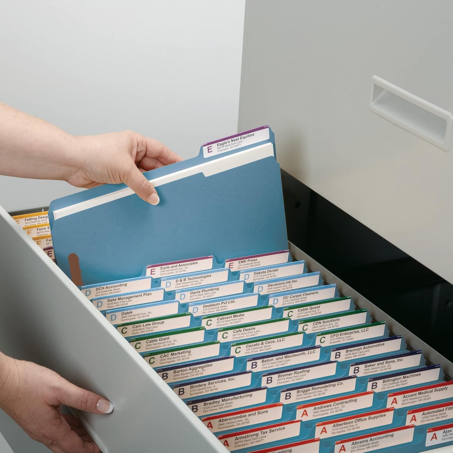 Smead Fastener File Folders, Reinforced 1/3-Cut Tabs, 2 Fasteners, Letter Size, Blue, 50 per Box (12040)