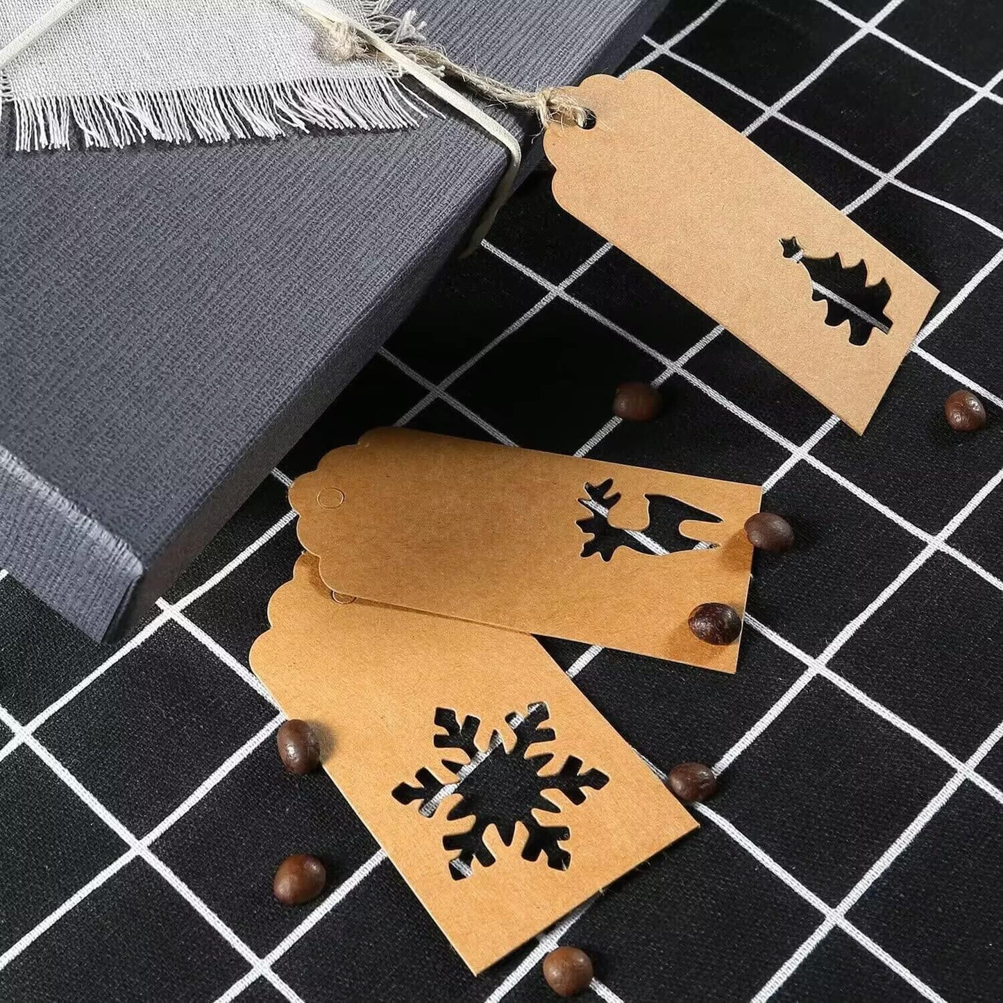 25Sheets Black Cardstock Paper, 8.5 x 11 Card stock for Cricut…