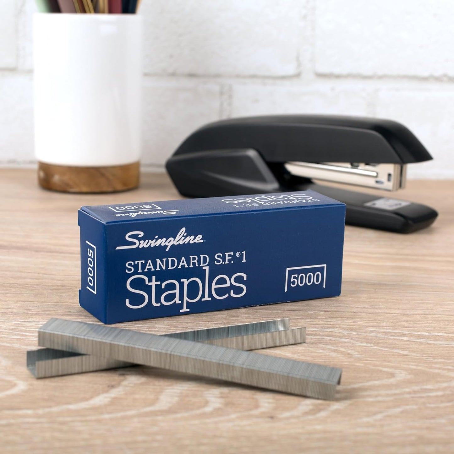 SWI35108 - S.F. 1 Standard Staples