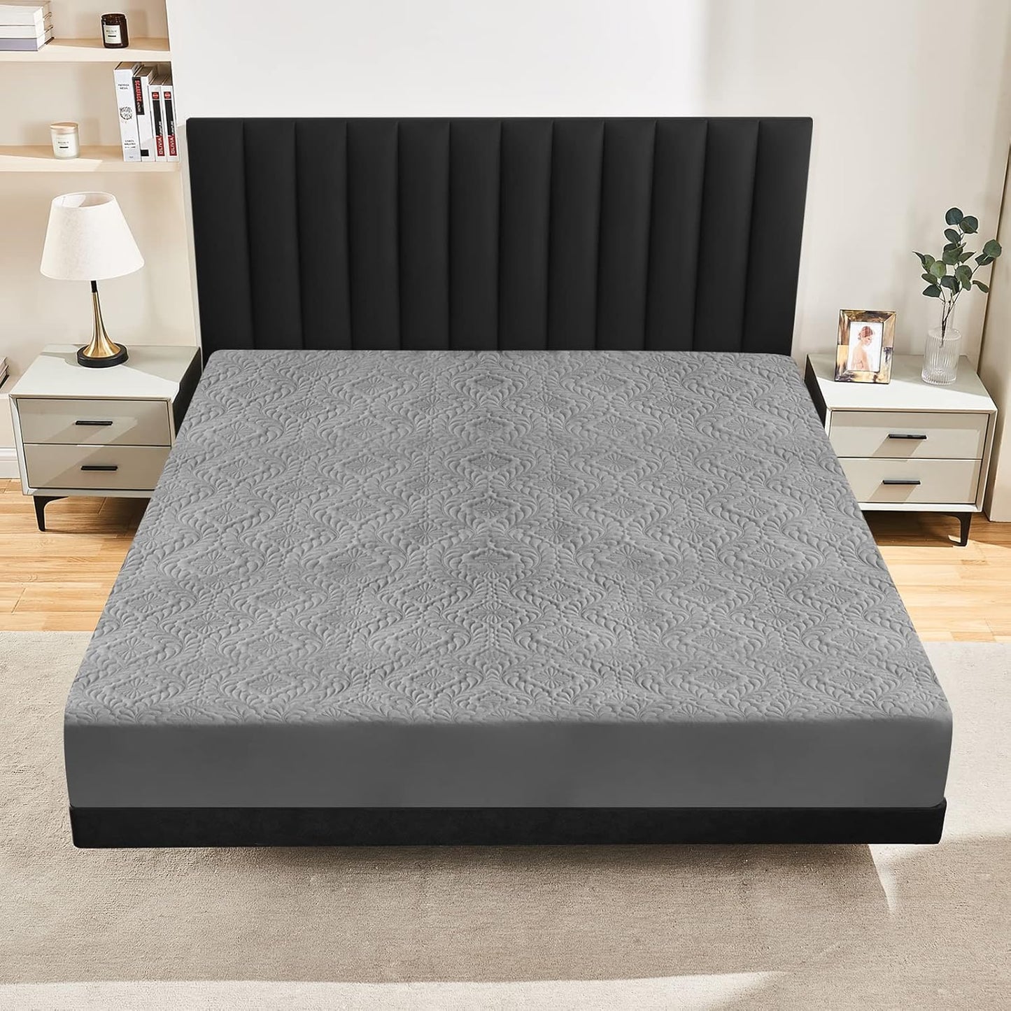 Sufdari Mattress Protector,Waterproof 18" Deep Pocket Mattress Cover Fitted Sheet Style with Elastic Rubber Band,Washable and Easy Care-Black,Queen