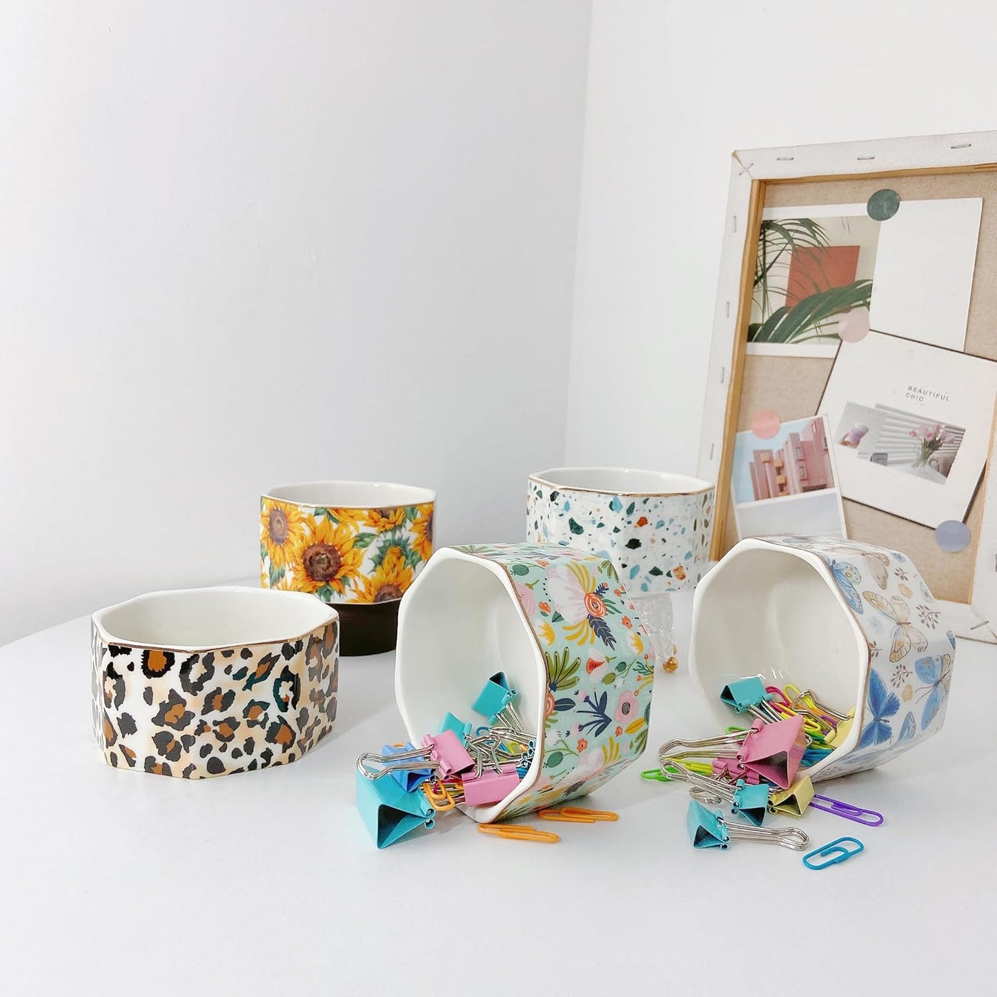 Paper Clip Holder Ceramic Paper Clip Holders Garden Floral Paperclips Holder Dispenser Cute Gold Line Paper Clip Organizer for Desk Binder Clip Holder Bobby Pin Hair Gift for Office Mint Flowers