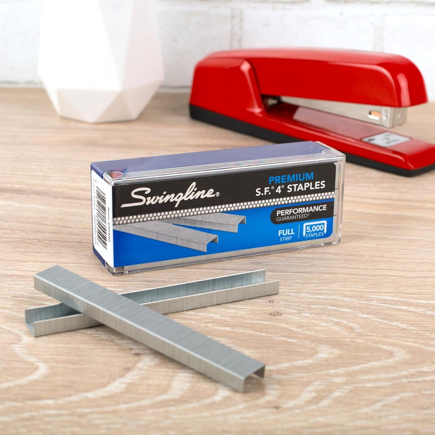 Swingline Staples, 5 Pack, S.F. 4, Premium, 1/4" Length, 210/Strip, 5000/Box (35481)