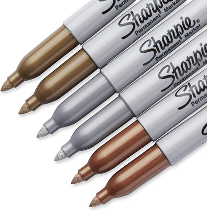 Sharpie Metallic Permanent Markers | Fine Point for Bold Details | Gold | 1 Marker Pen