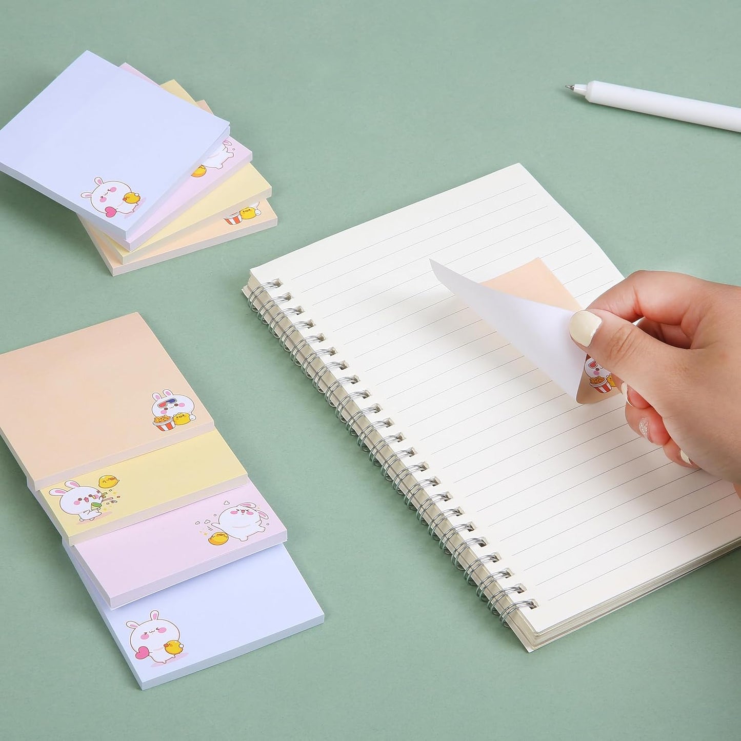 Mr. Pen- Aesthetic Sticky Notes, 3"x3", 8 Pads, 400 Sheets, 4 Designs, Cute Bear Sticky Notes, Self-Stick Note Pads Aesthetic, Perfect for Office, School, Home, Study & Organization
