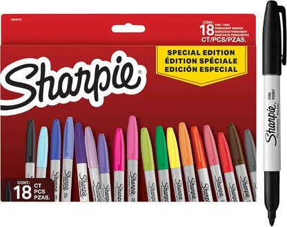 Sharpie Permanent Markers | Fine Point for Bold Details | BlackBlueRed and Green Ink Colours | 4 Marker Pens