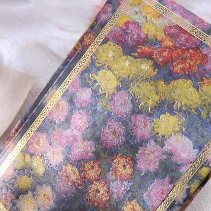 Hardcover Lined Journal - 224 Pages 100GSM Thick Paper A5 Notebook with Gilded Edges, Elegant Blue Damask Floral Pattern, Classic Aesthetic Diary for Women