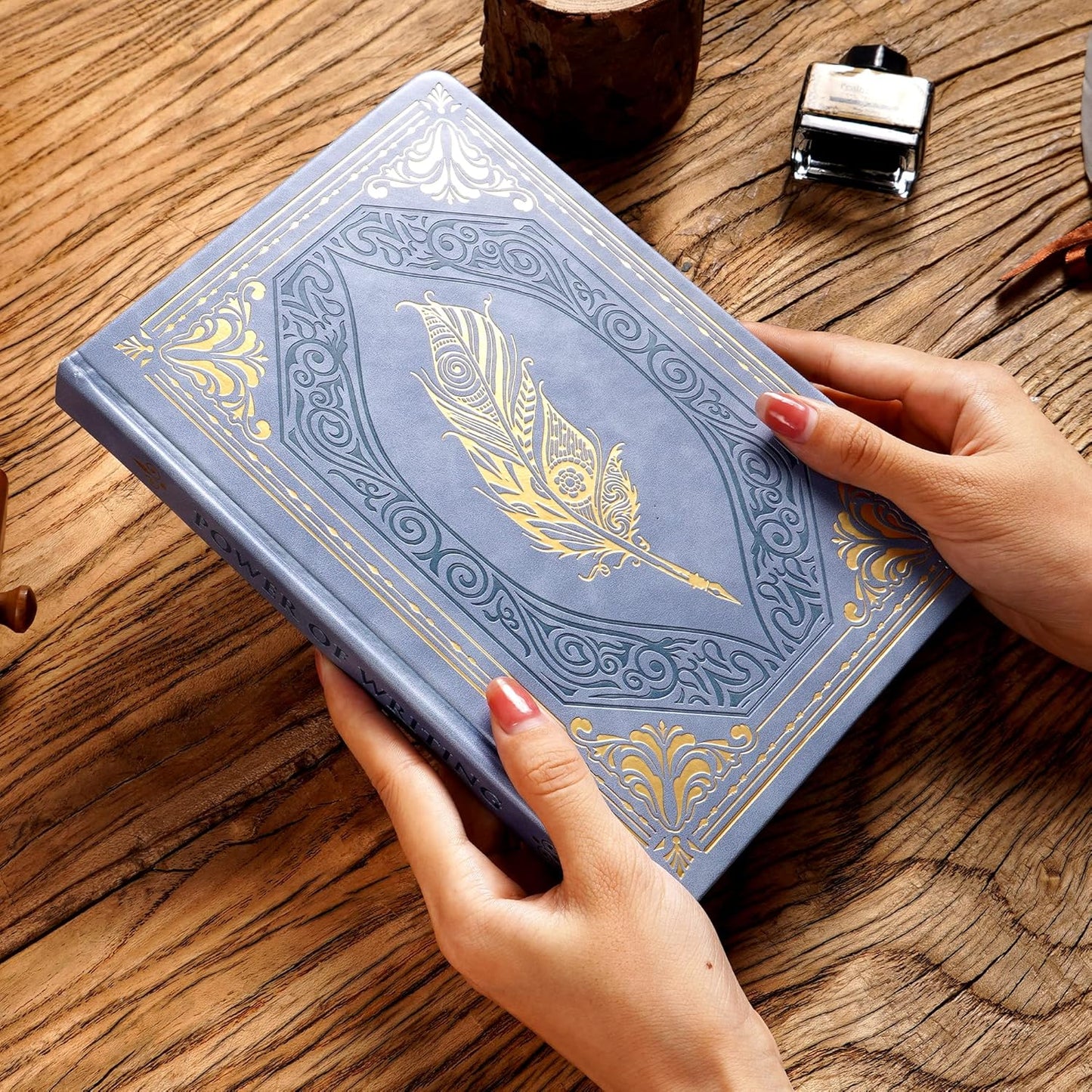 CAGIE 320 Pages Thick Hardcover Journaling Notebooks Vintage Leather Journal for Women Men A5 College Ruled Journals for Writing with Gift Box, 5.7 x 8.3 in, Blue